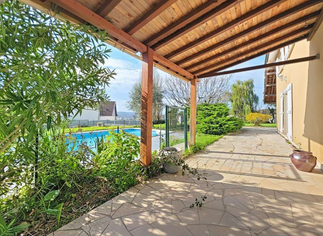 Maison à SAINT-JUST-CHALEYSSIN