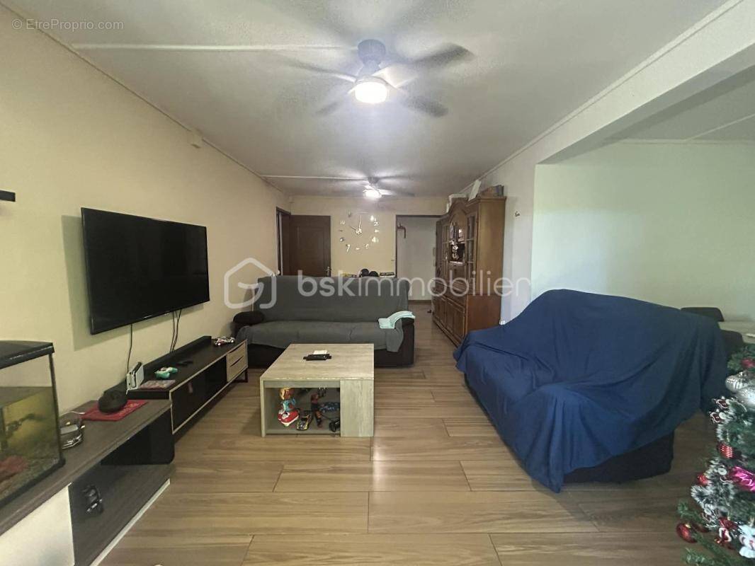 Appartement à SAINT-DENIS