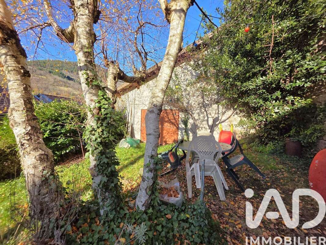 Photo 2 - Maison à SAINT-JULIEN-VOCANCE