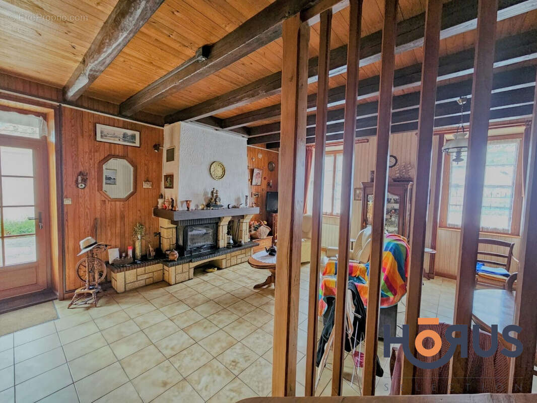 Maison à SAINTE-RADEGONDE