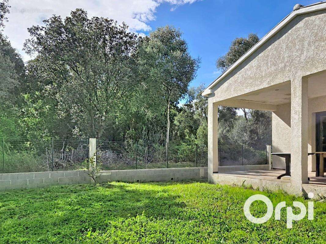 Maison à SERRA-DI-FIUMORBO