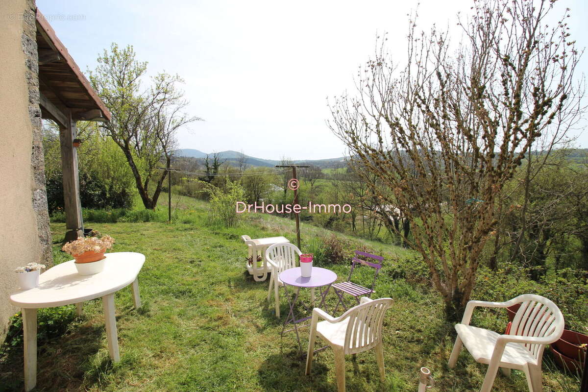 Maison 76 m² à Saint-Amour  - photo 52