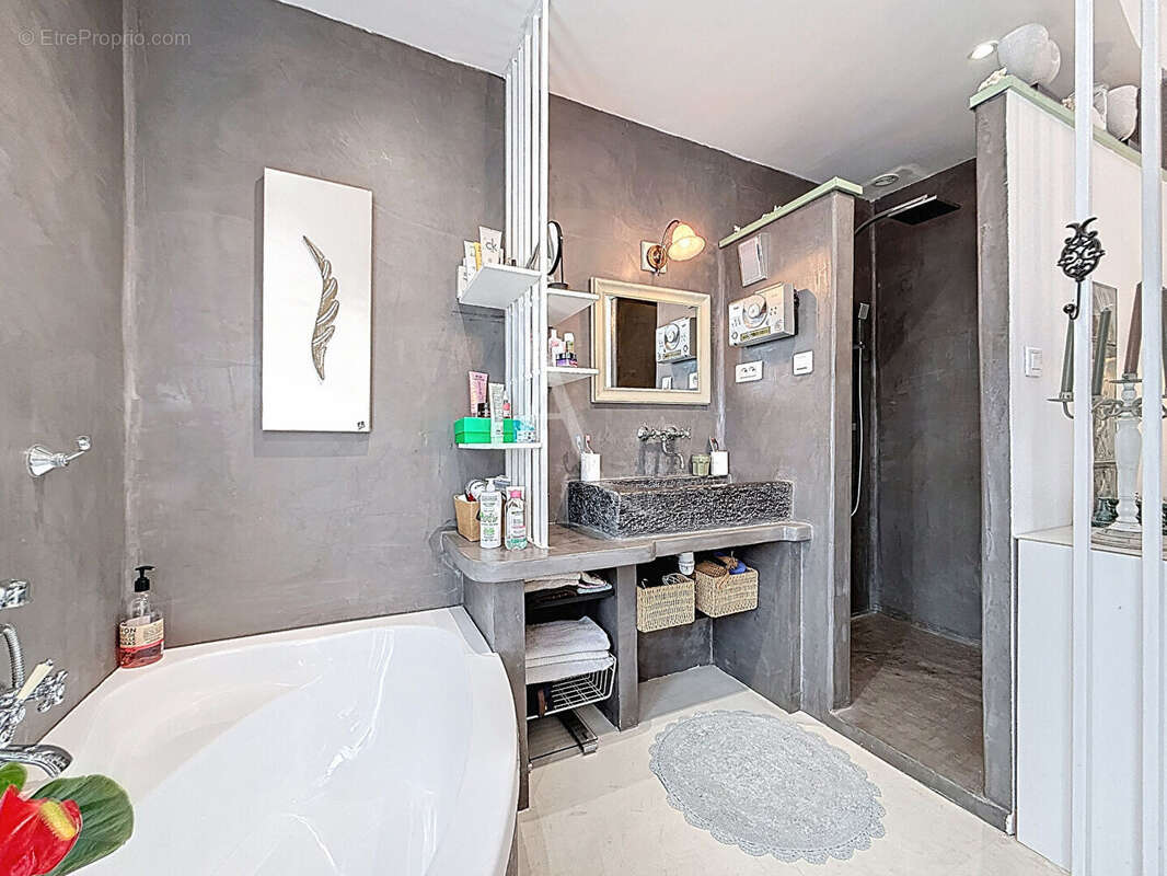 Maison à FENOUILLET