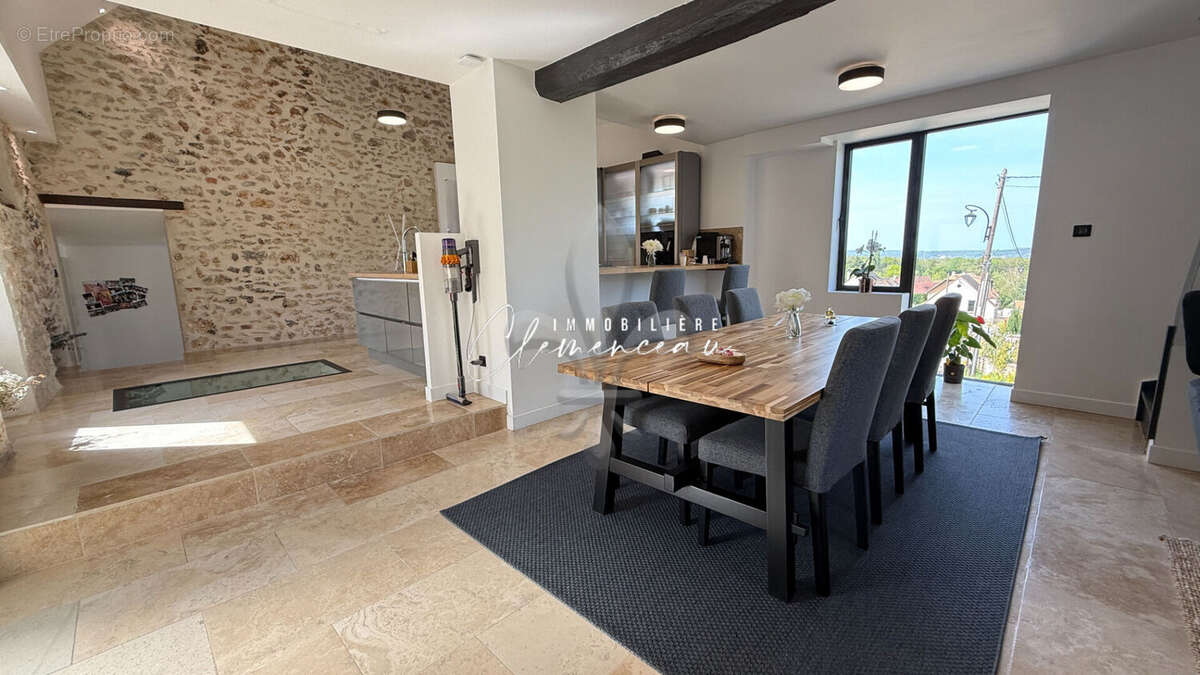 Maison à VERNOUILLET