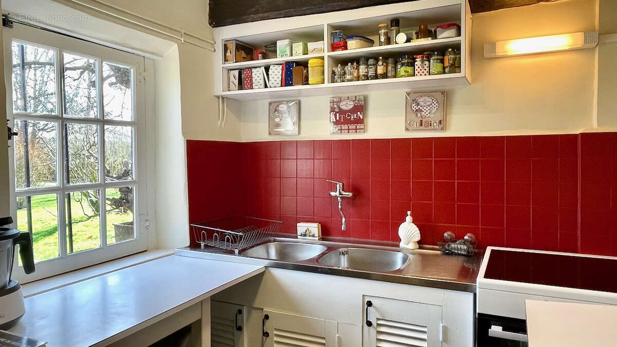 Maison à LES BAUX-DE-BRETEUIL