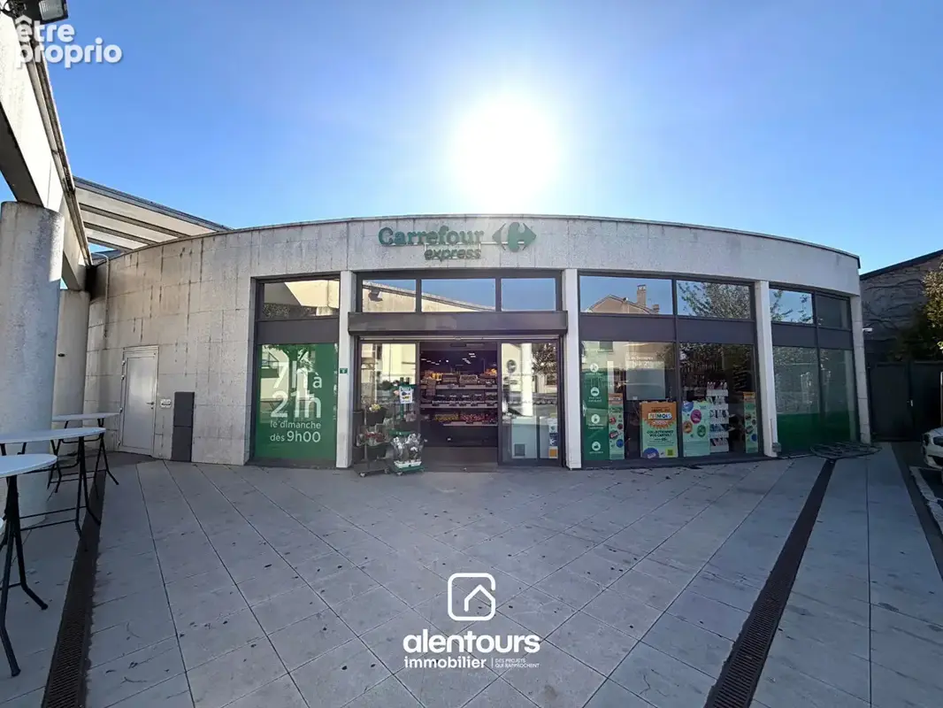 Photo Commerce à Blenod-Les-Pont-A-Mousson au prix de 285 600€