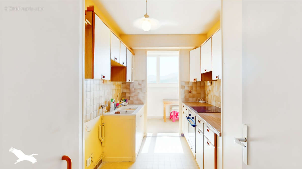 Appartement à MARSEILLE-9E