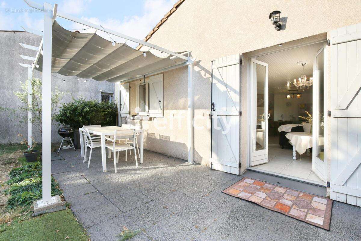 Maison 90 m² à Plaisance-Du-Touch  - photo 2