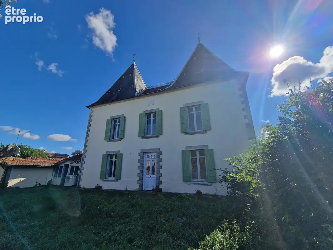 Maison lumineuse et spacieuse à deux pas du centre d’une belle bastide - photo 1