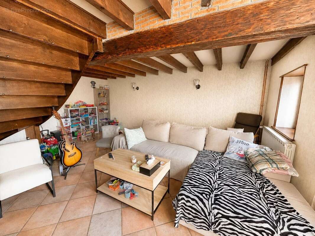 Maison à PARAY-SOUS-BRIAILLES
