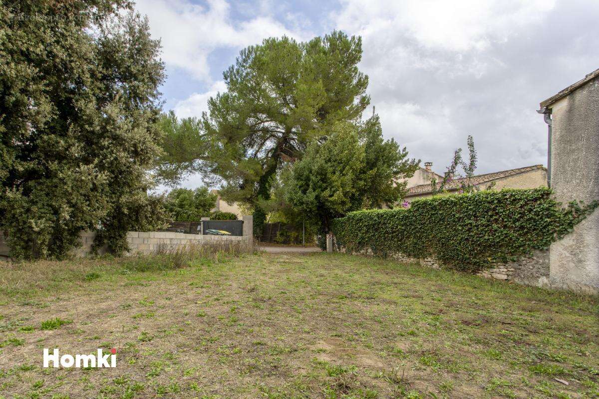 Terrain à SOMMIERES