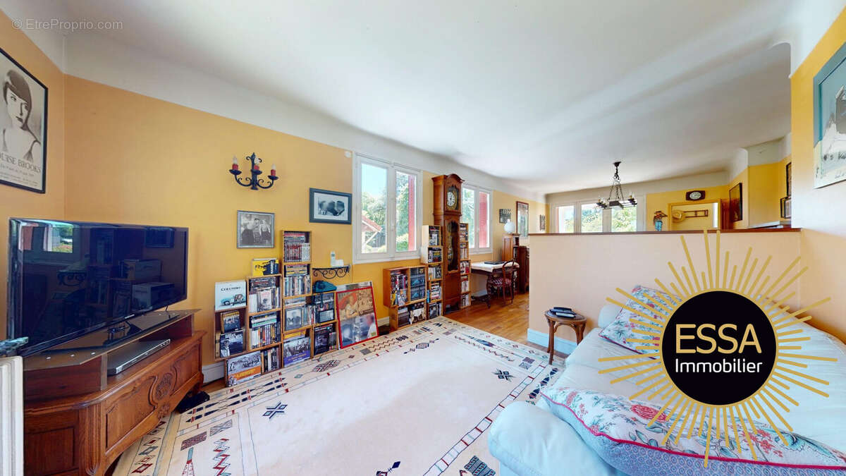 Maison à JOUY-EN-JOSAS