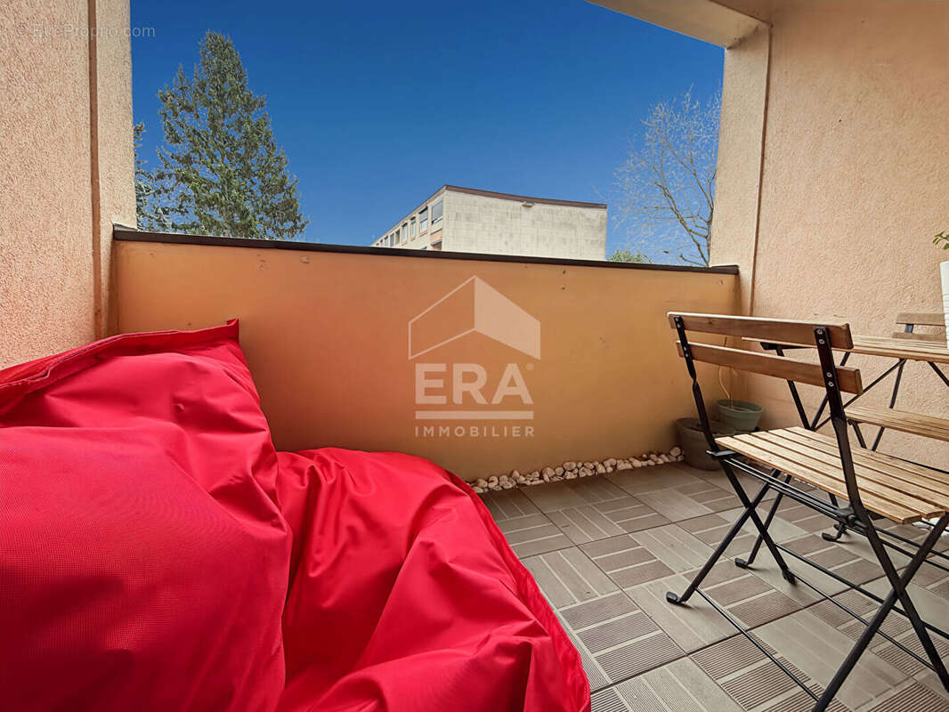 Appartement à SAINT-FARGEAU-PONTHIERRY