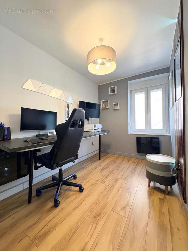 Photo 8 - Maison à RUSSANGE