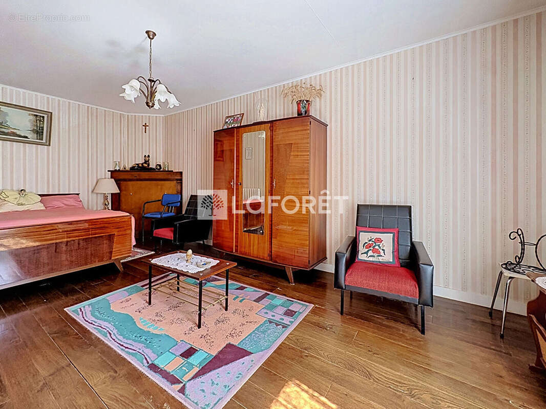 Maison La Chapelle Gaceline 3 pièce(s) 82 m2 - photo 2