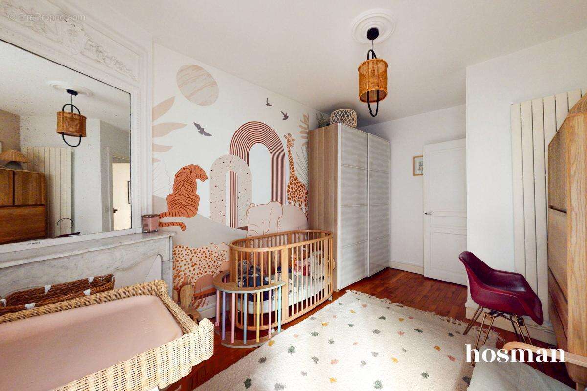 Appartement à PARIS-18E