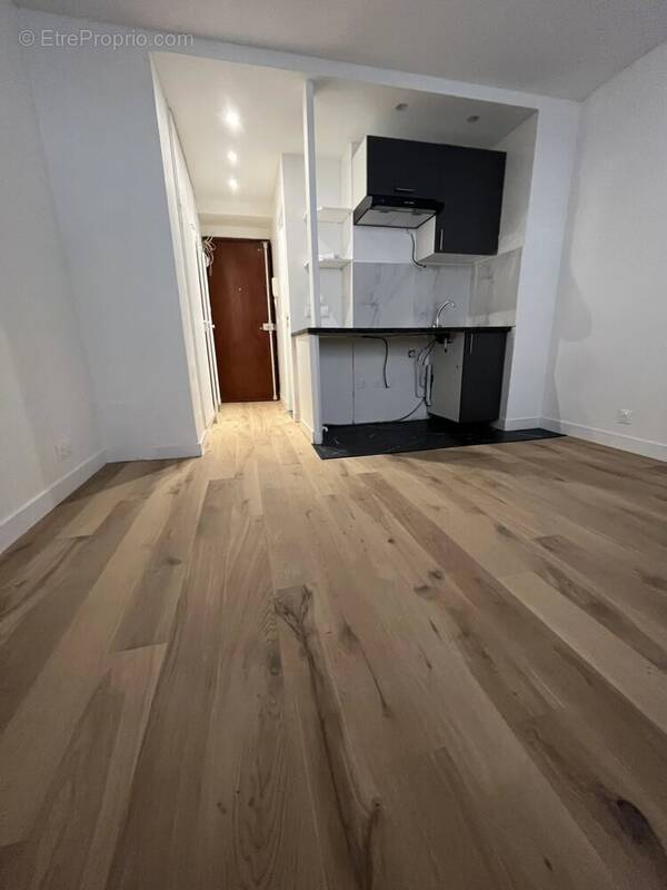 Appartement à LEVALLOIS-PERRET