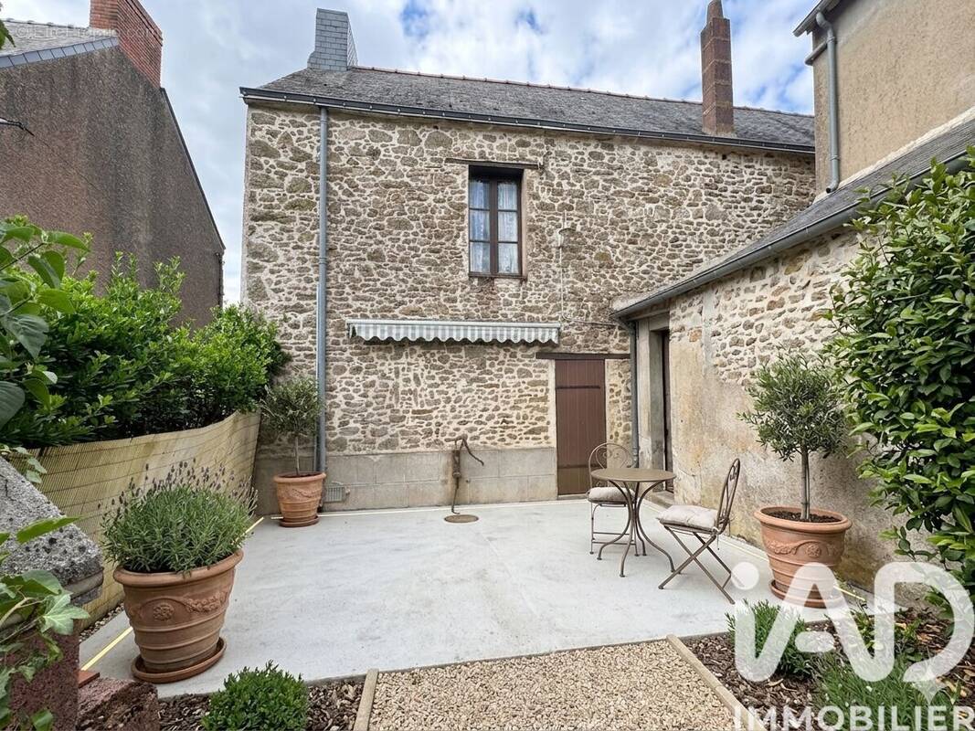 Photo 1 - Maison à BESNE