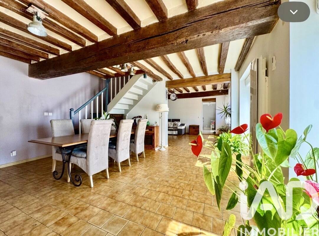 Photo 1 - Maison à SAINT-MAIXME-HAUTERIVE