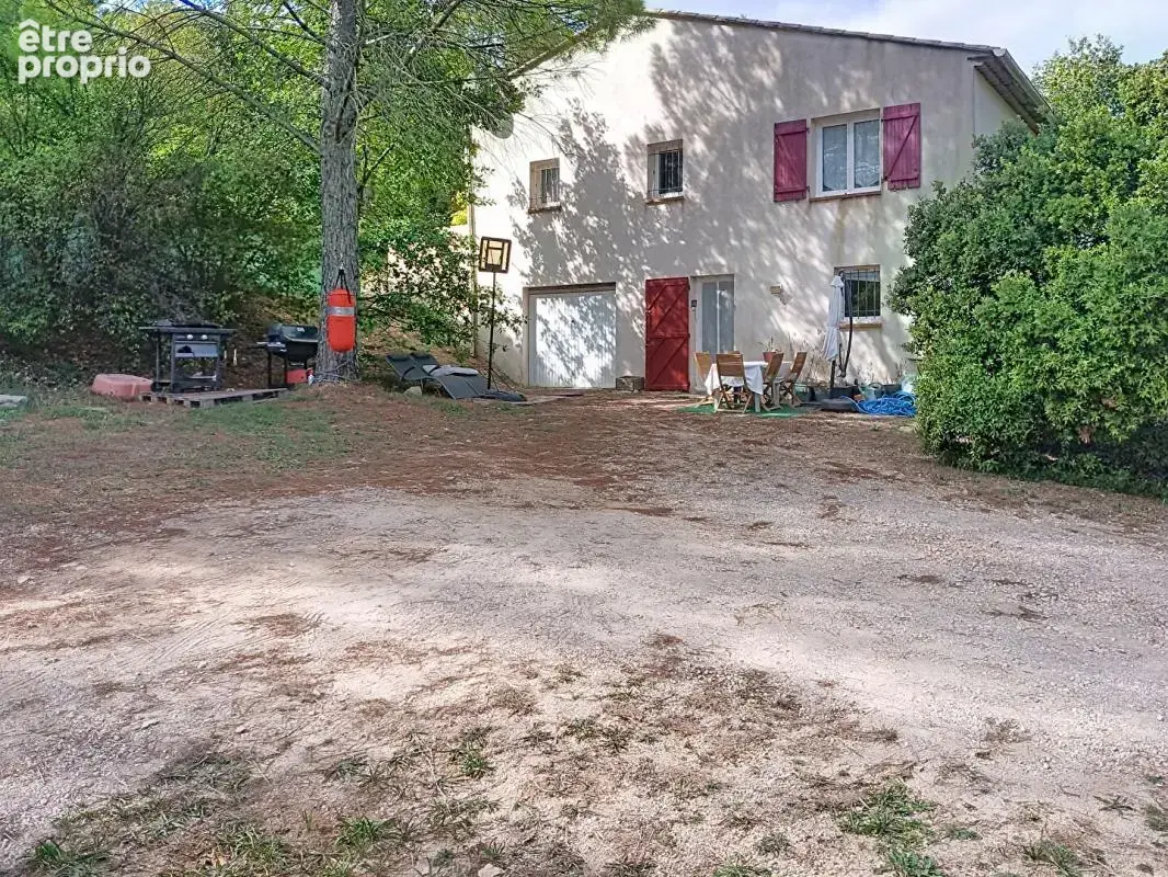 Maison sur 4809m² de terrain avec appartement indépendant et garage - Brignoles - photo 13