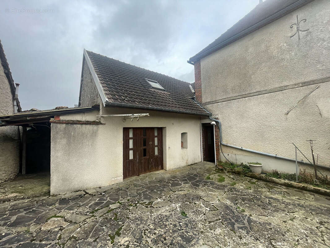 Maison à LA FERTE-GAUCHER
