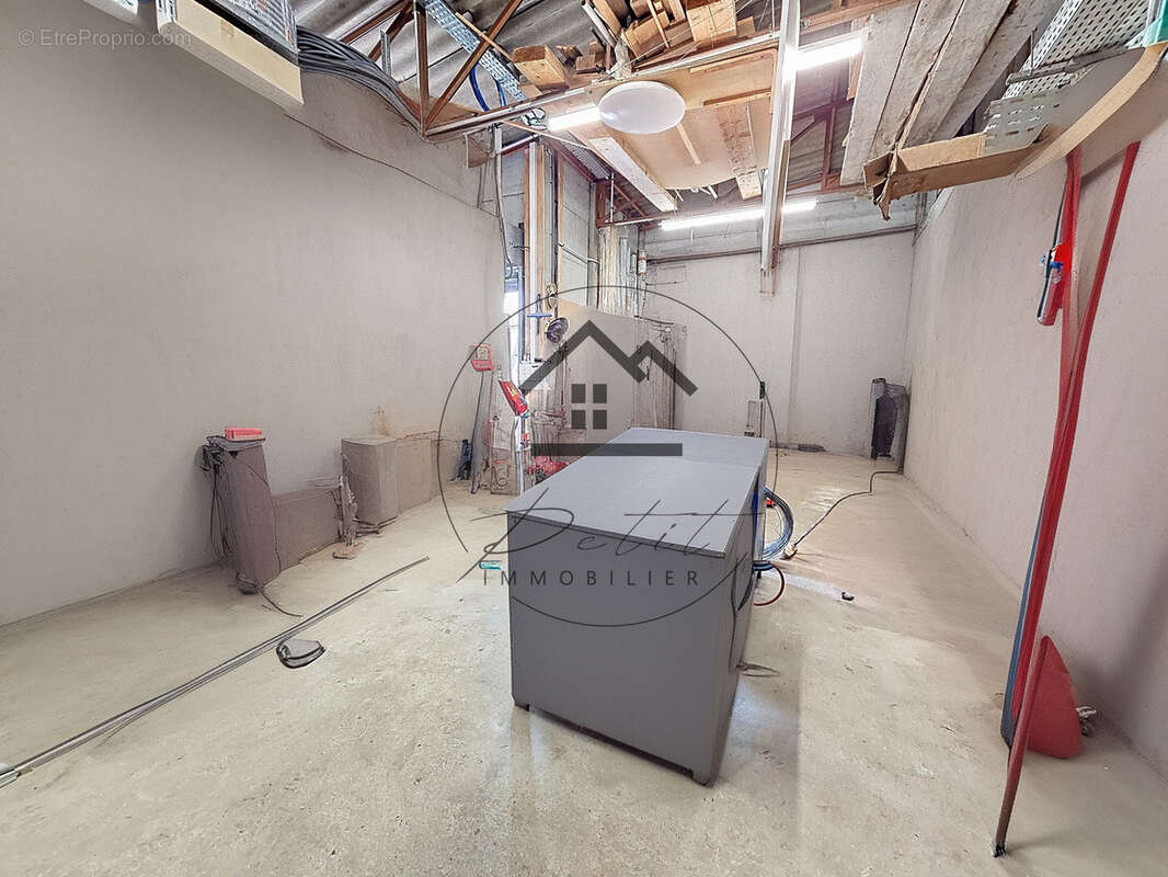 Parking à BALAGNY-SUR-THERAIN