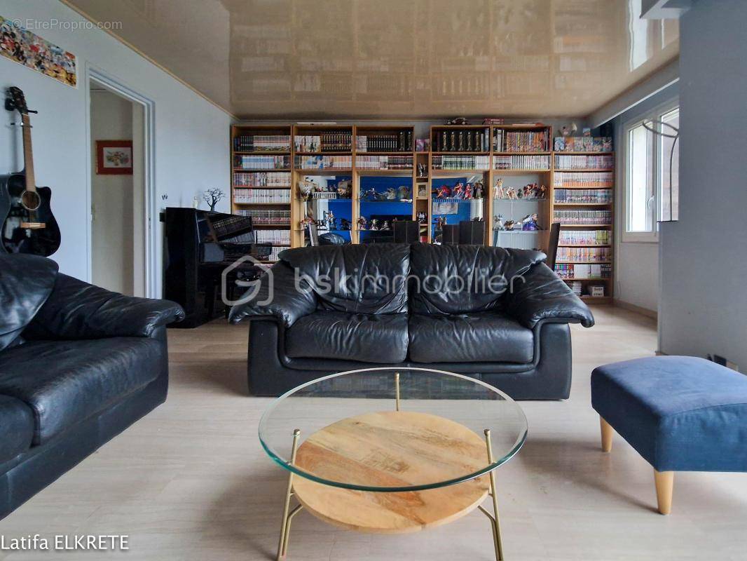 Appartement à FONTENAY-SOUS-BOIS