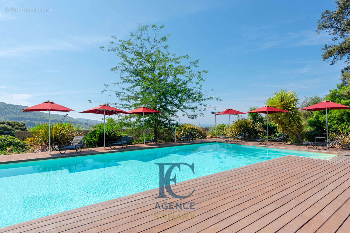 Maison à LA CADIERE-D'AZUR