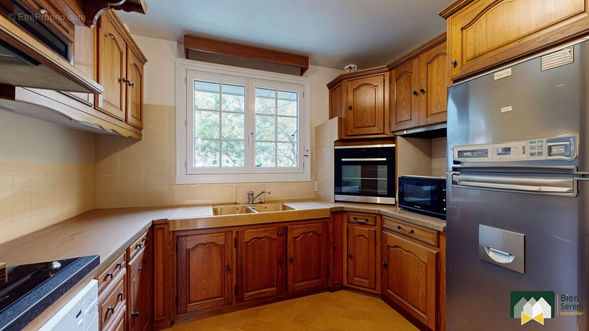 Cuisine - Maison à LEVES