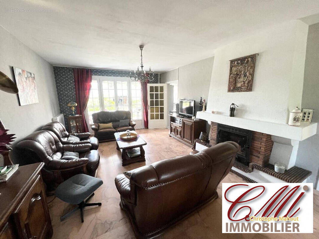 Maison à FRIGNICOURT