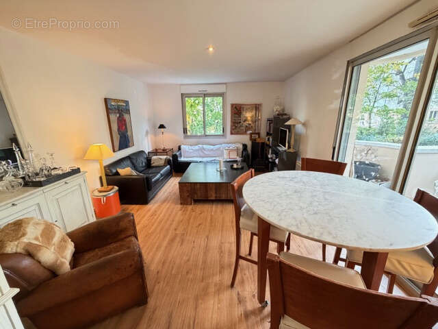 Appartement à CALUIRE-ET-CUIRE