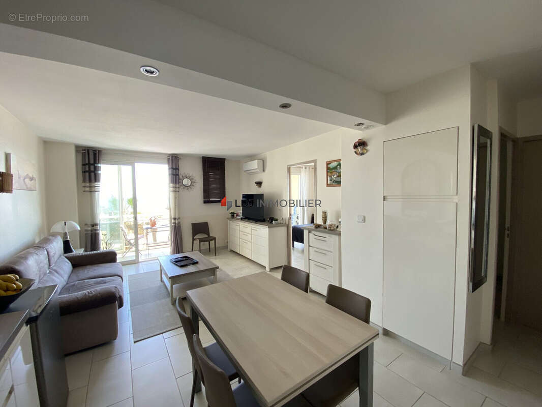 Appartement à CANET-EN-ROUSSILLON