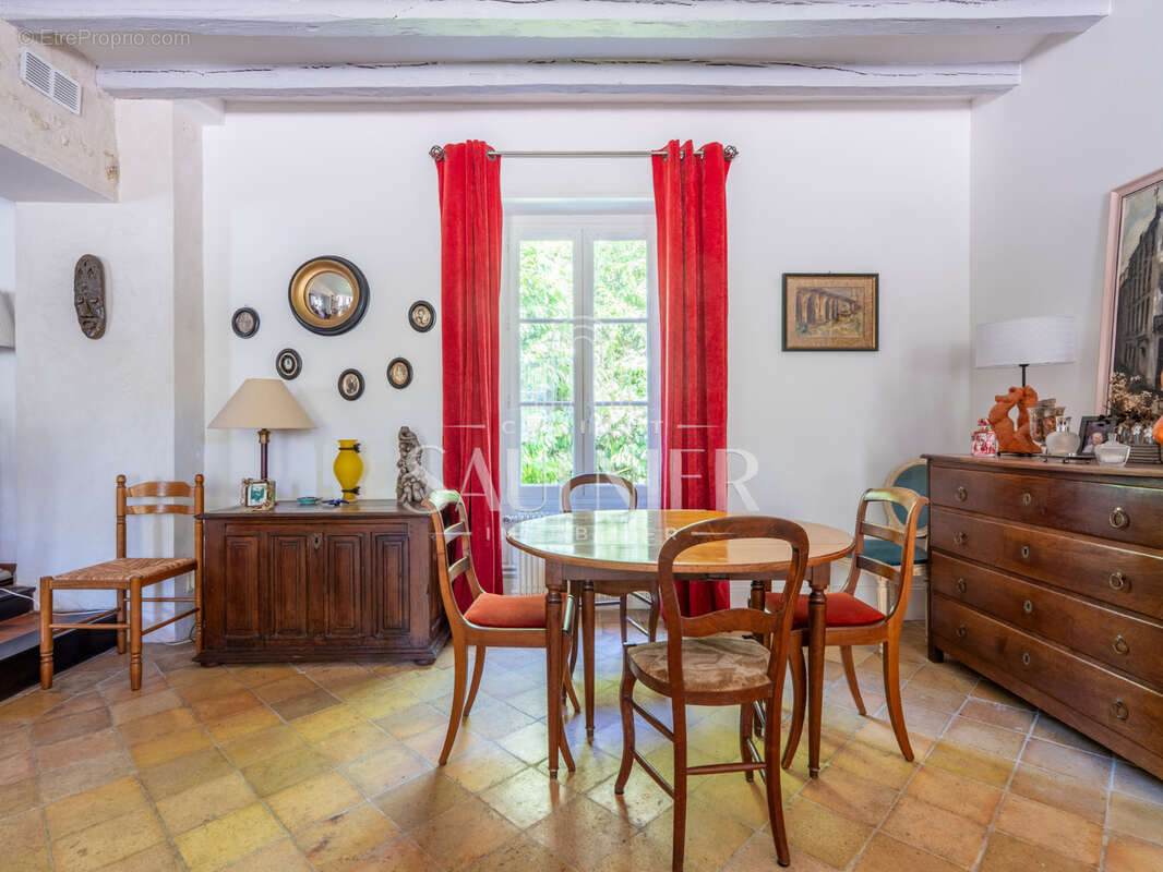 Maison à FRANCUEIL
