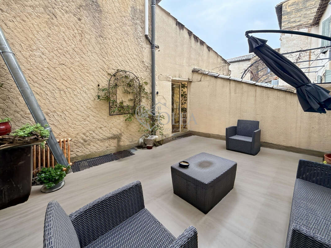 Appartement à UZES