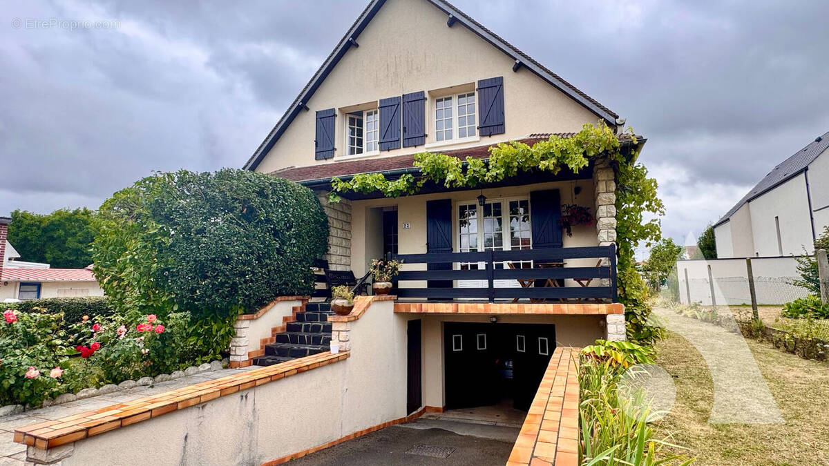 Maison à CREPY-EN-VALOIS
