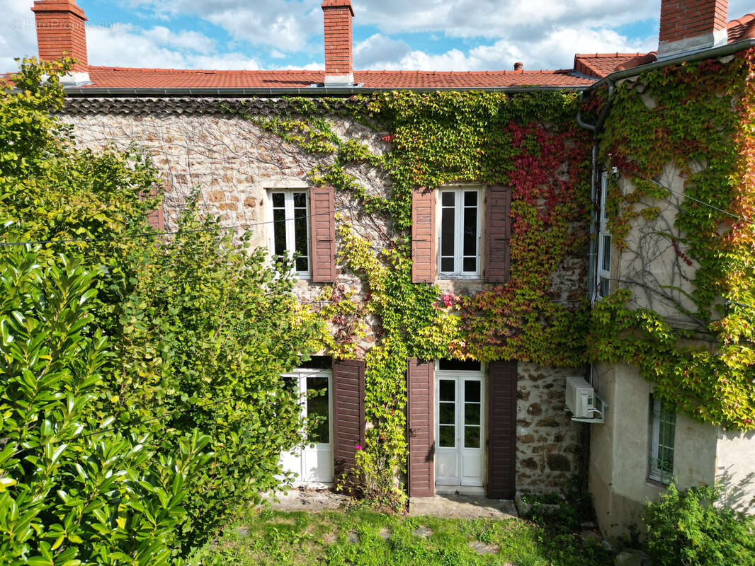 Belle demeure bourgeoise ANNONAY avec jardin - photo 2
