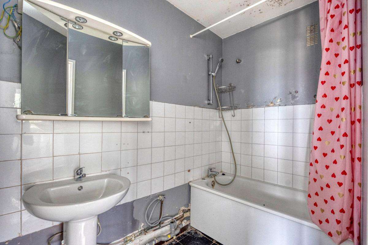 Appartement à ECHIROLLES