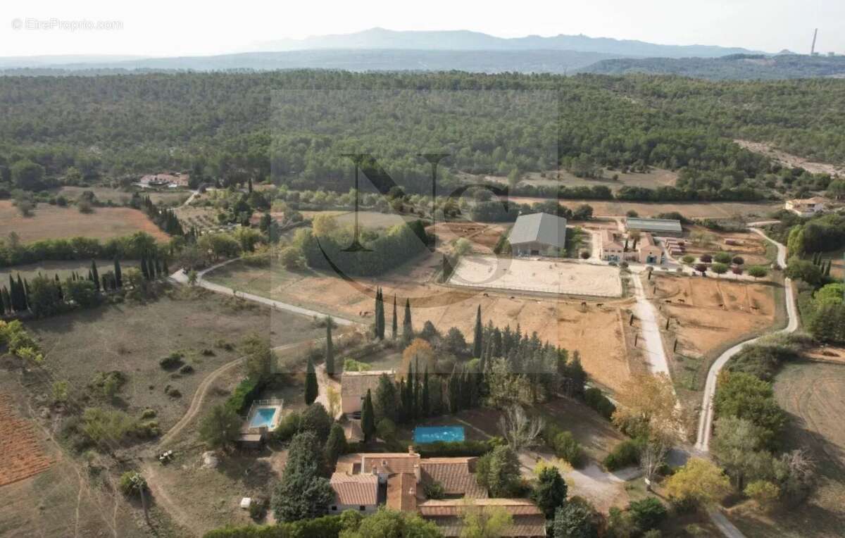 Maison à BEAURECUEIL