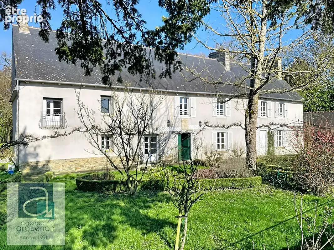 Charmant presbytère du XIXème siècle - Élégante demeure de caractère au coeur de la campagne, à proximité immédiate de la RN12 v - photo 12