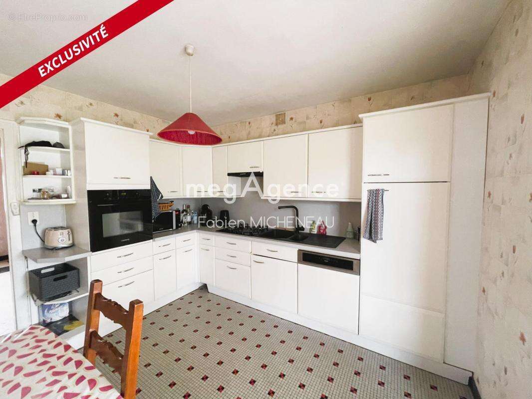 Maison à LE MAY-SUR-EVRE