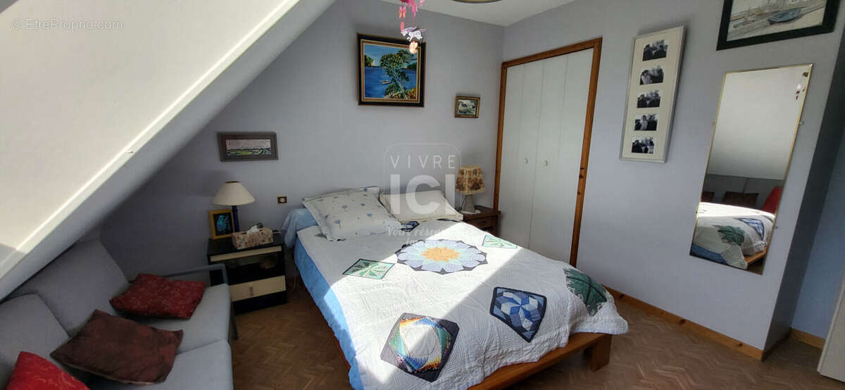 Maison à SAINTE-LUCE-SUR-LOIRE