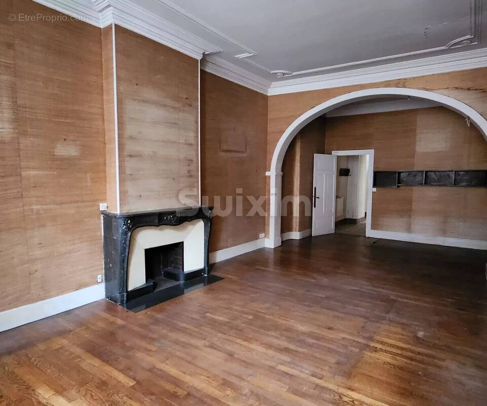 Appartement à POLIGNY