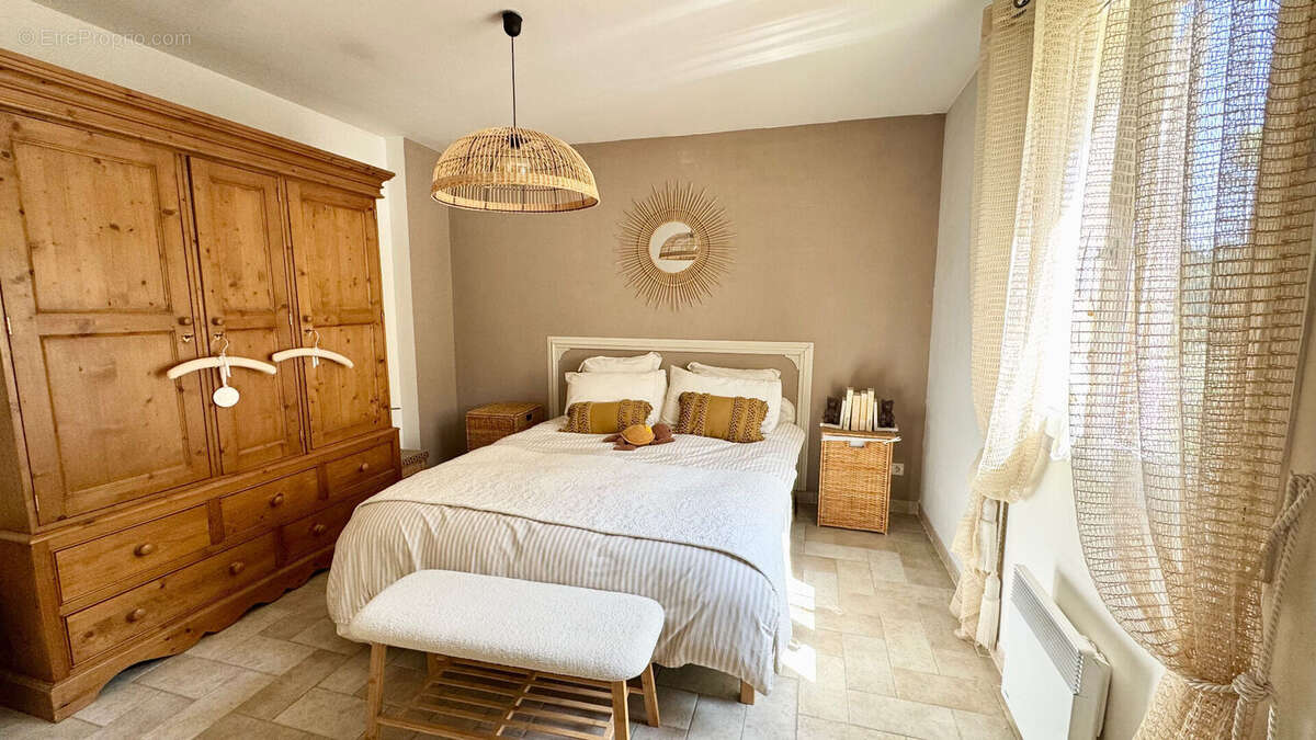BOUC BEL AIR - Bastide type 6 de 200m² sur 4000 m² de terrain - photo 12