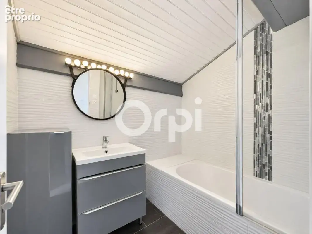 Atypique – 2 610 m² de terrain – espace professionnel - photo 16