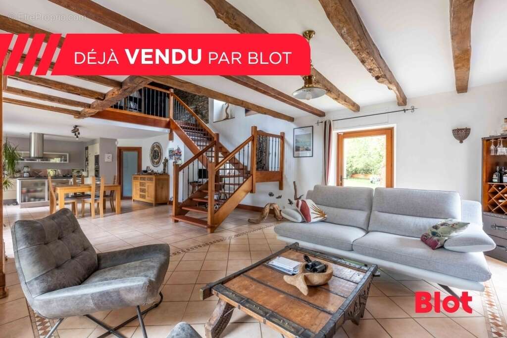 Maison à BRECE