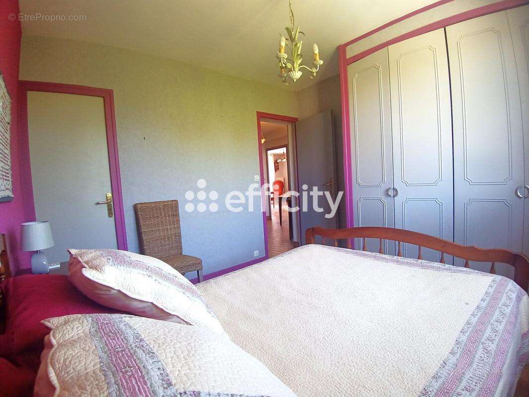 Appartement à ROMANS-SUR-ISERE