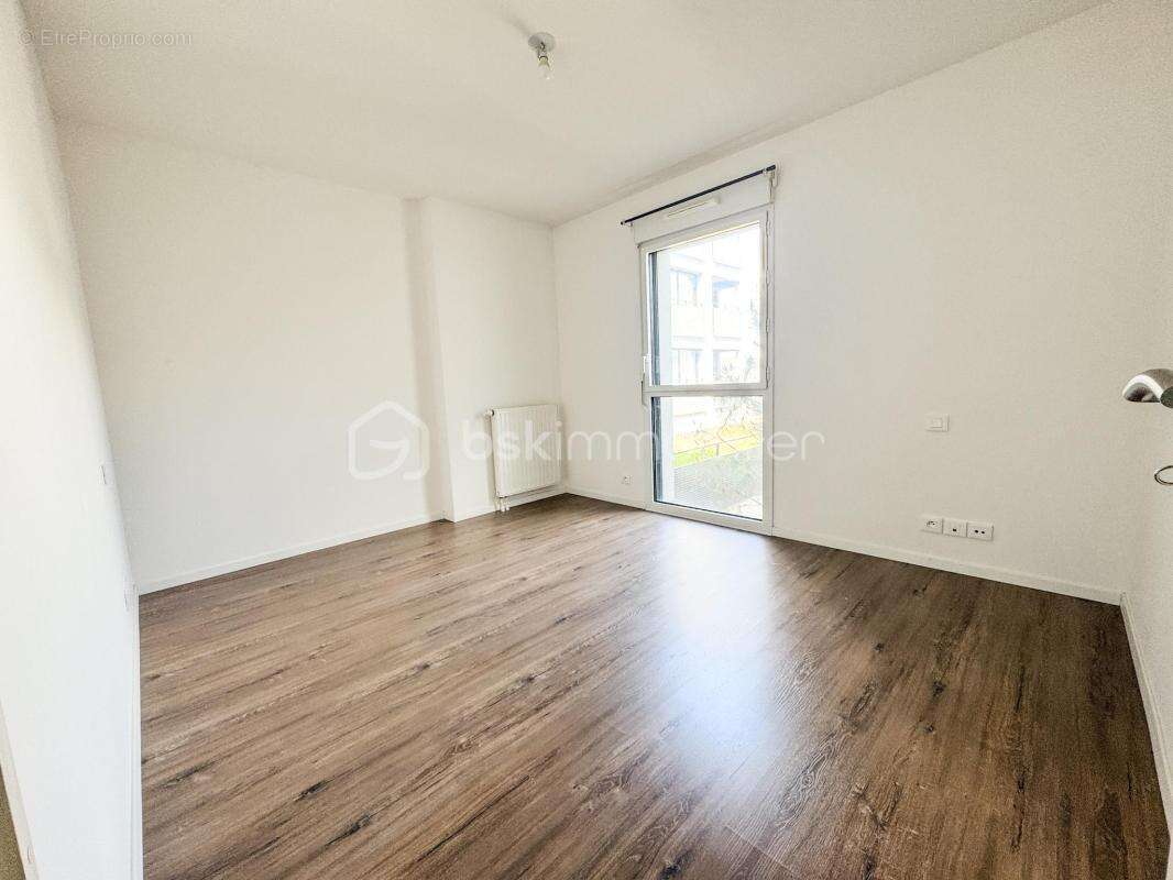 Appartement t3 - 64m2 - photo 5