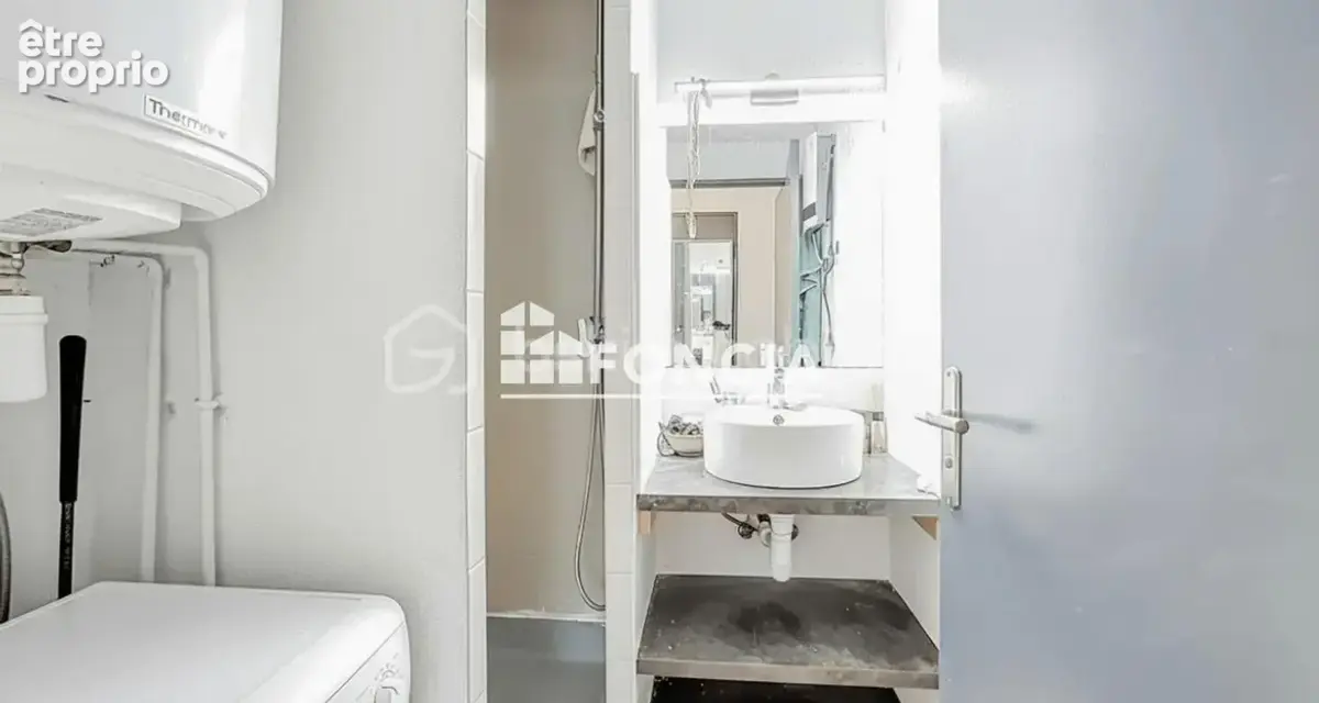 AGDE - Cap d'Agde, secteur Rochelongue : villa T3 avec piscine, jardinet privatif et parking dans résidence sécurisée - photo 7