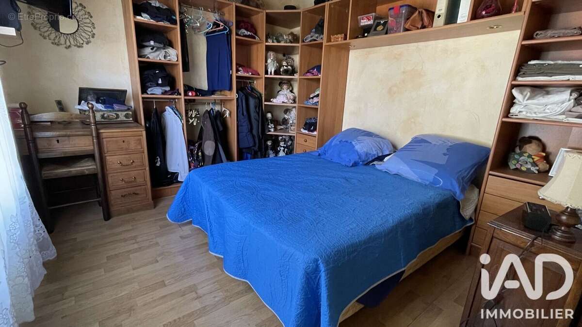 Maison 146 m² à La Chaussee-Saint-Victor  - photo 5