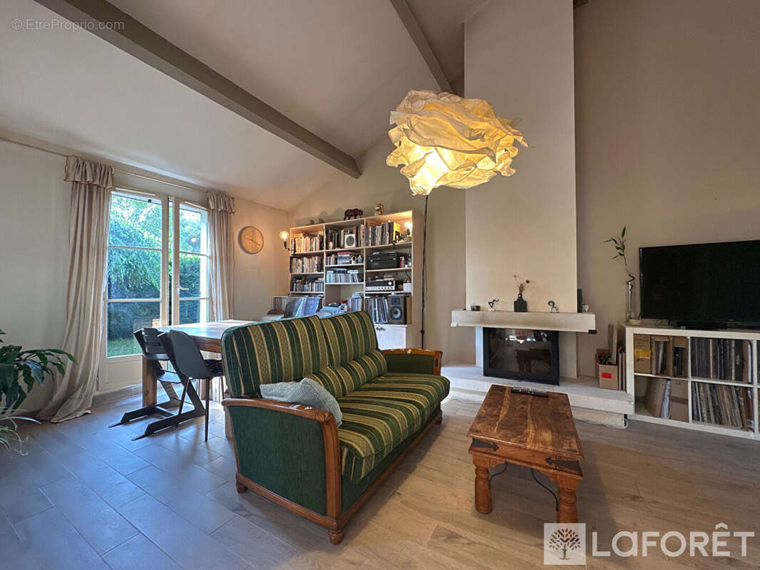 Maison à GIF-SUR-YVETTE
